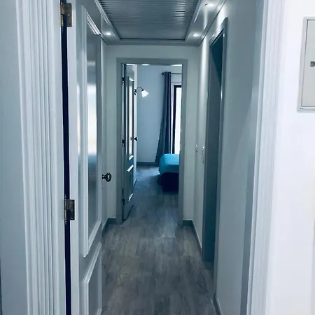 Qiu Center Of Apartamento Lisboa